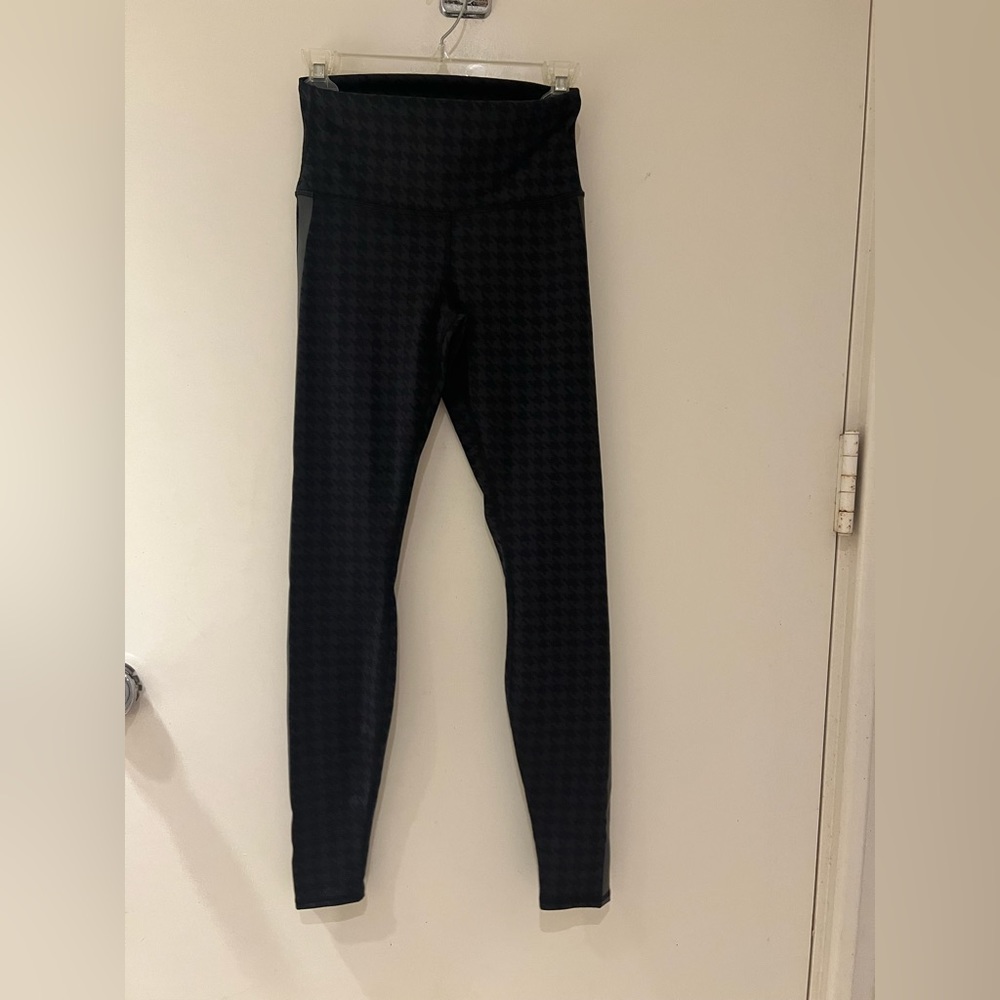 Alo Yoga Houndstooth High rise pants size small